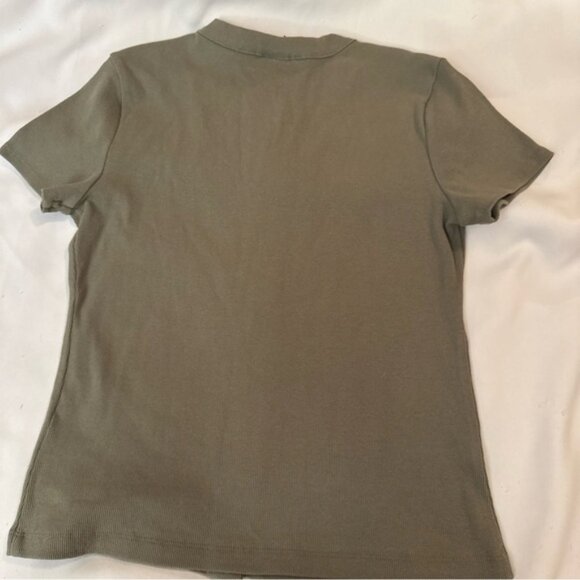 Universal Thread Olive Ribbed Button-Up Top - Picture 5 of 10